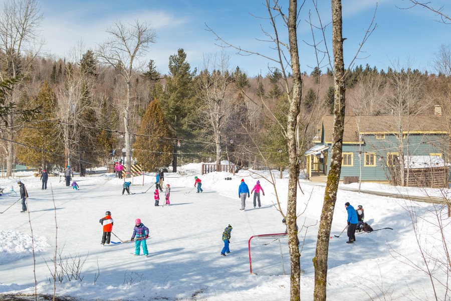 Jouvence Famille Hiver Patinoire Groupe